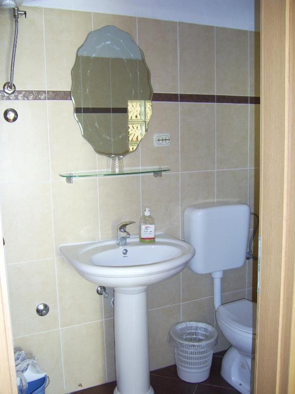 Apartments Villa More Makarska Room photo